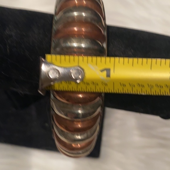 Women’s copper/silver/gold bangle bracelet - Picture 3 of 3